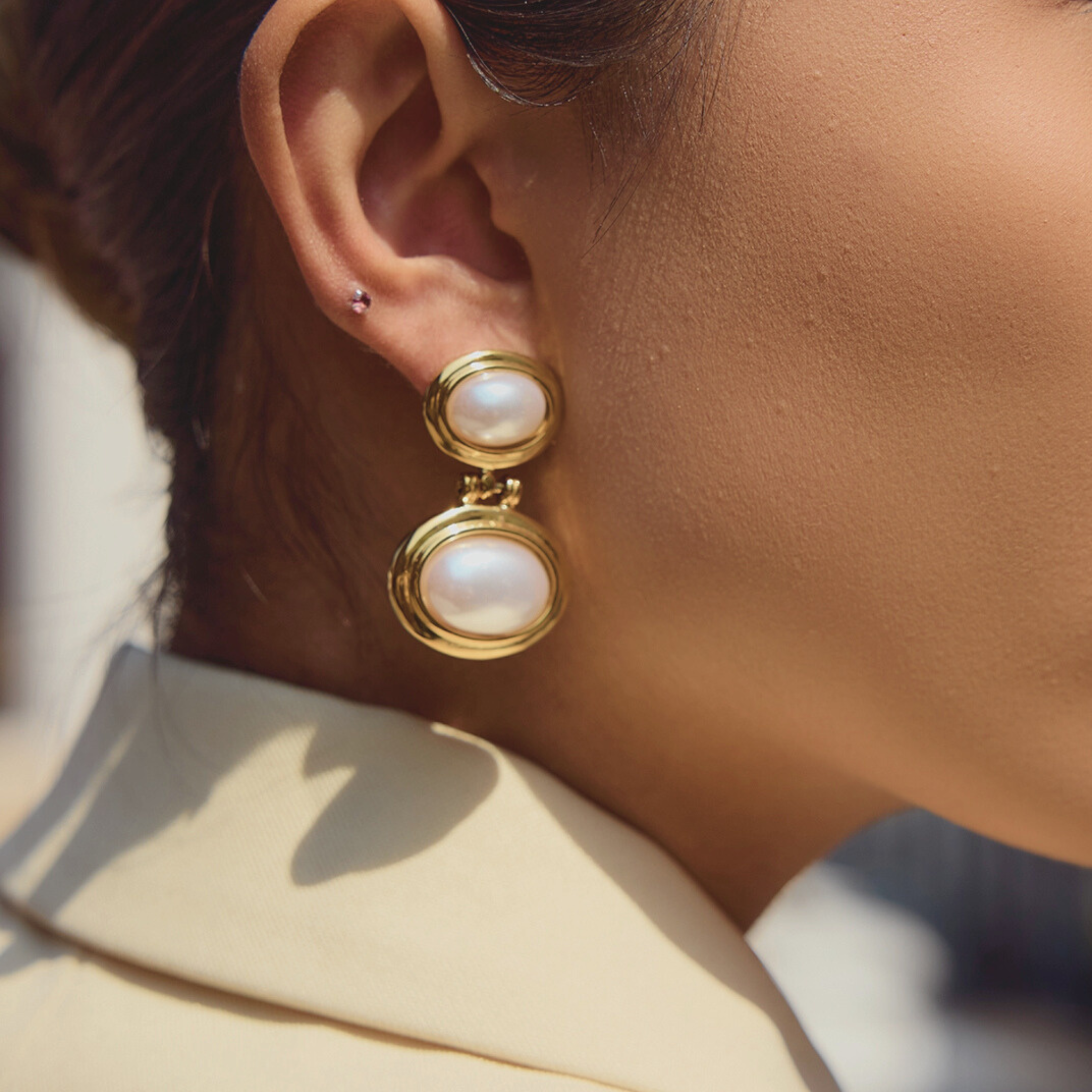 Carrington Earrings web model Icon